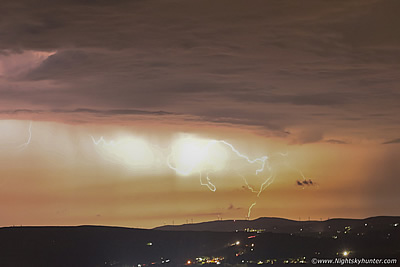 Nocturnal Thunderstorms, Perseids & Aurora - August 11th 2024